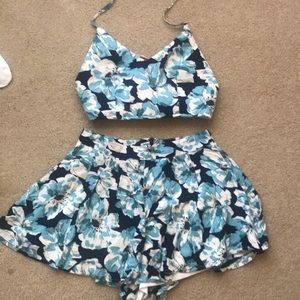 2 piece set